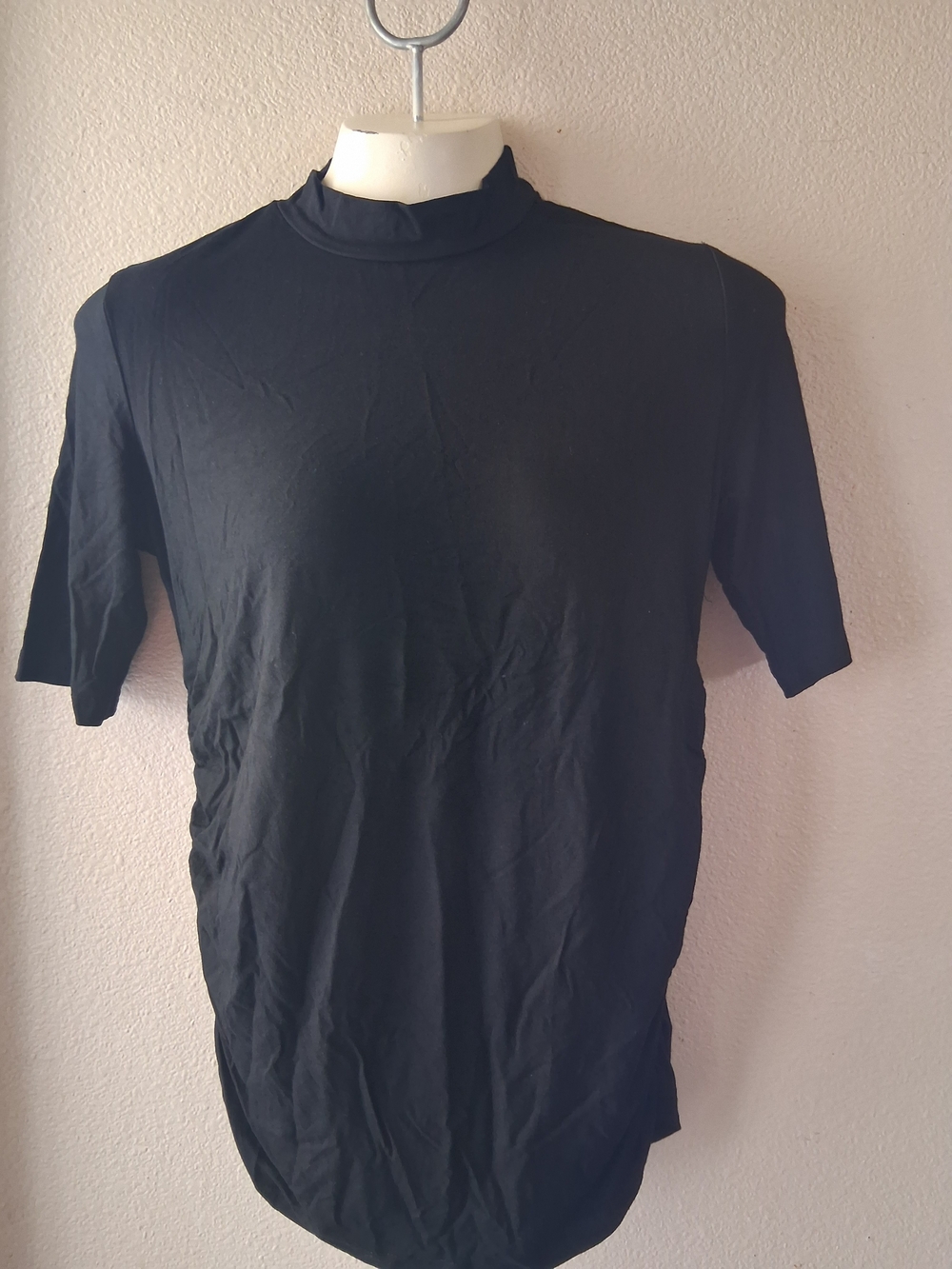 4 Pack Bundle Of Maternity T-shirts New With Tags Size S- Scoop Waist